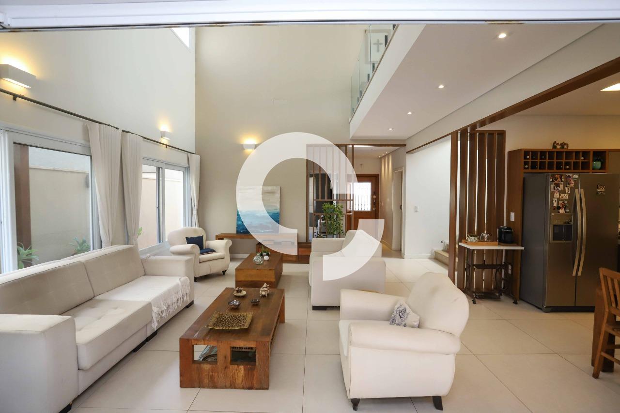 Casa em Condomínio à venda no Vila dos Plátanos: 