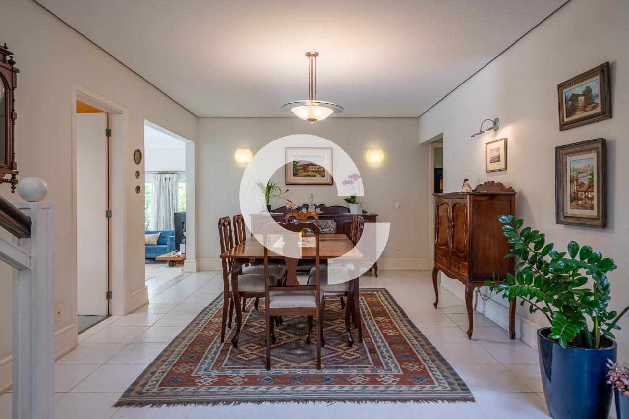 Casa em Condomínio à venda no Jardim Botânico (Sousas): 