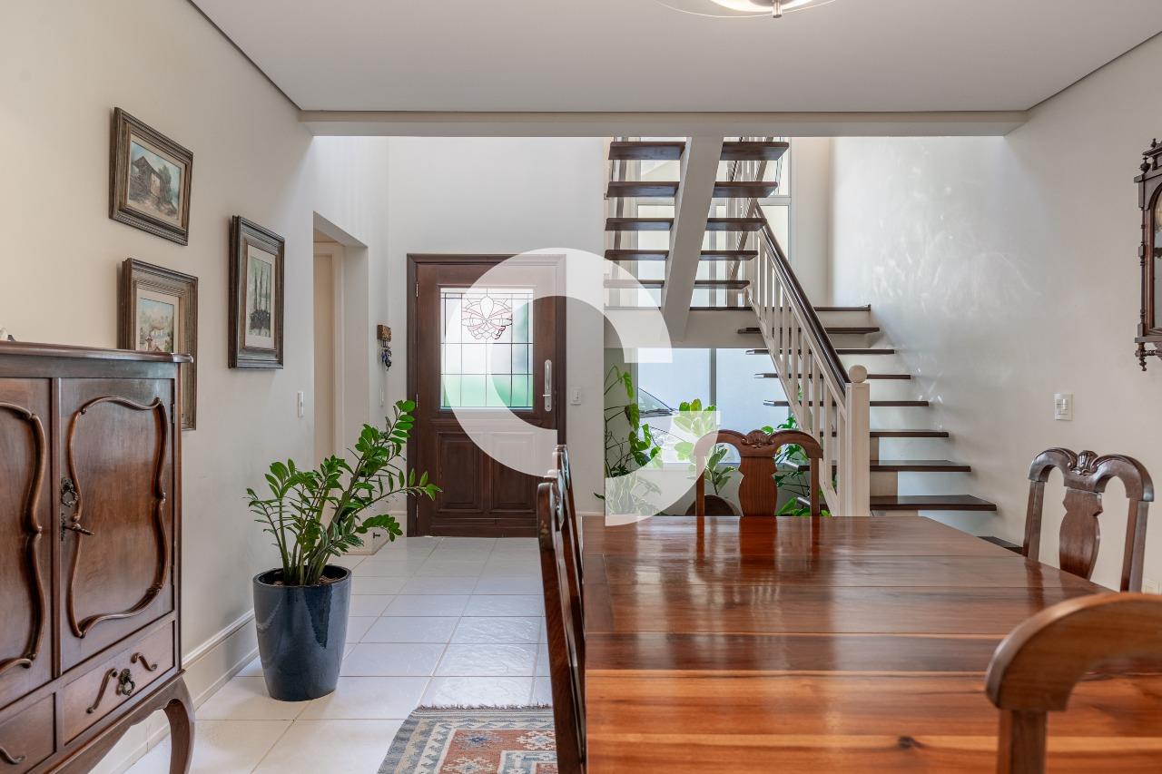 Casa em Condomínio à venda no Jardim Botânico (Sousas): 