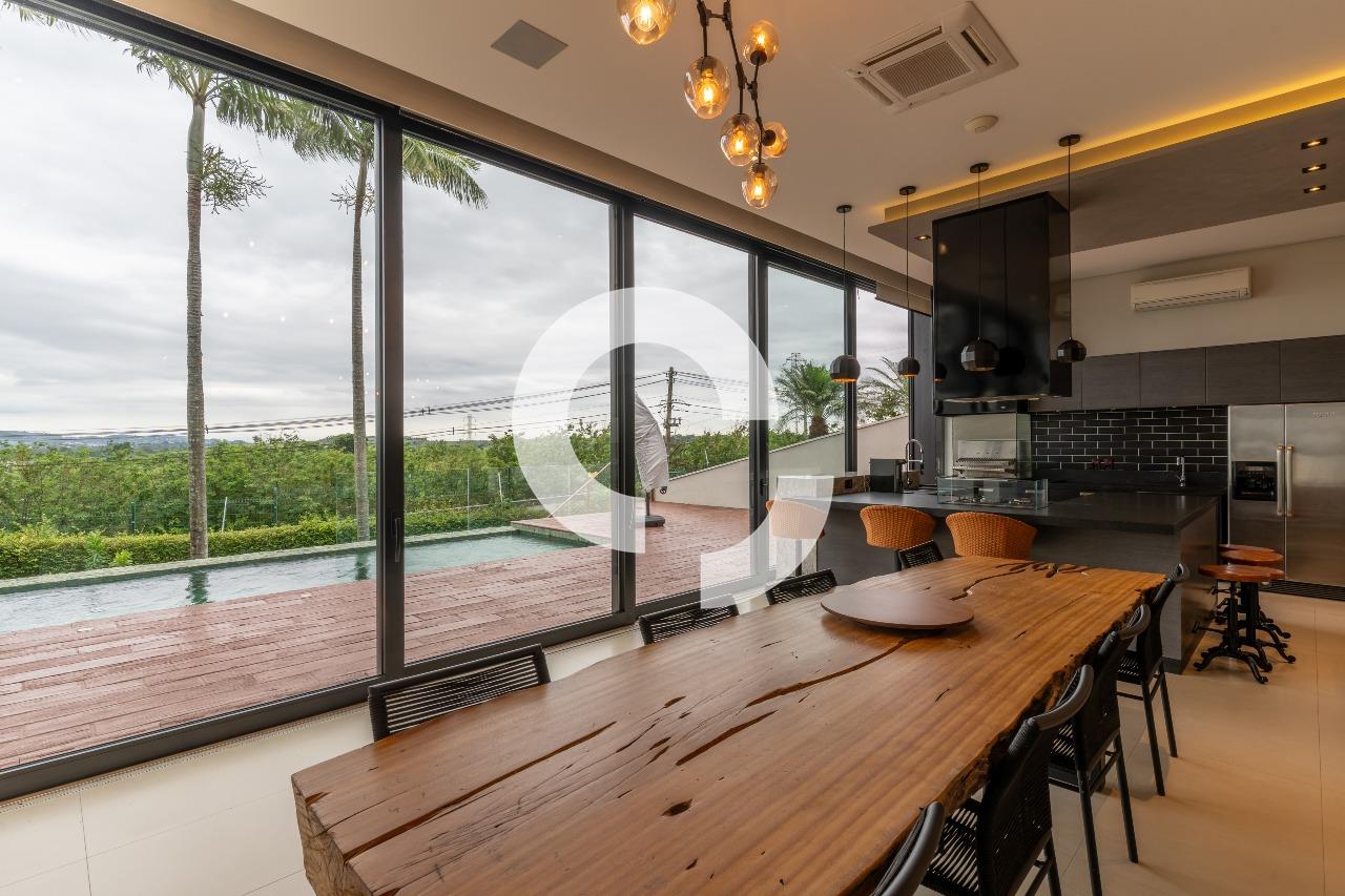 Casa em Condomínio à venda no Sousas: 