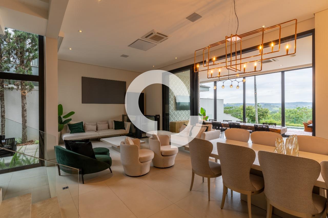 Casa em Condomínio à venda no Sousas: 