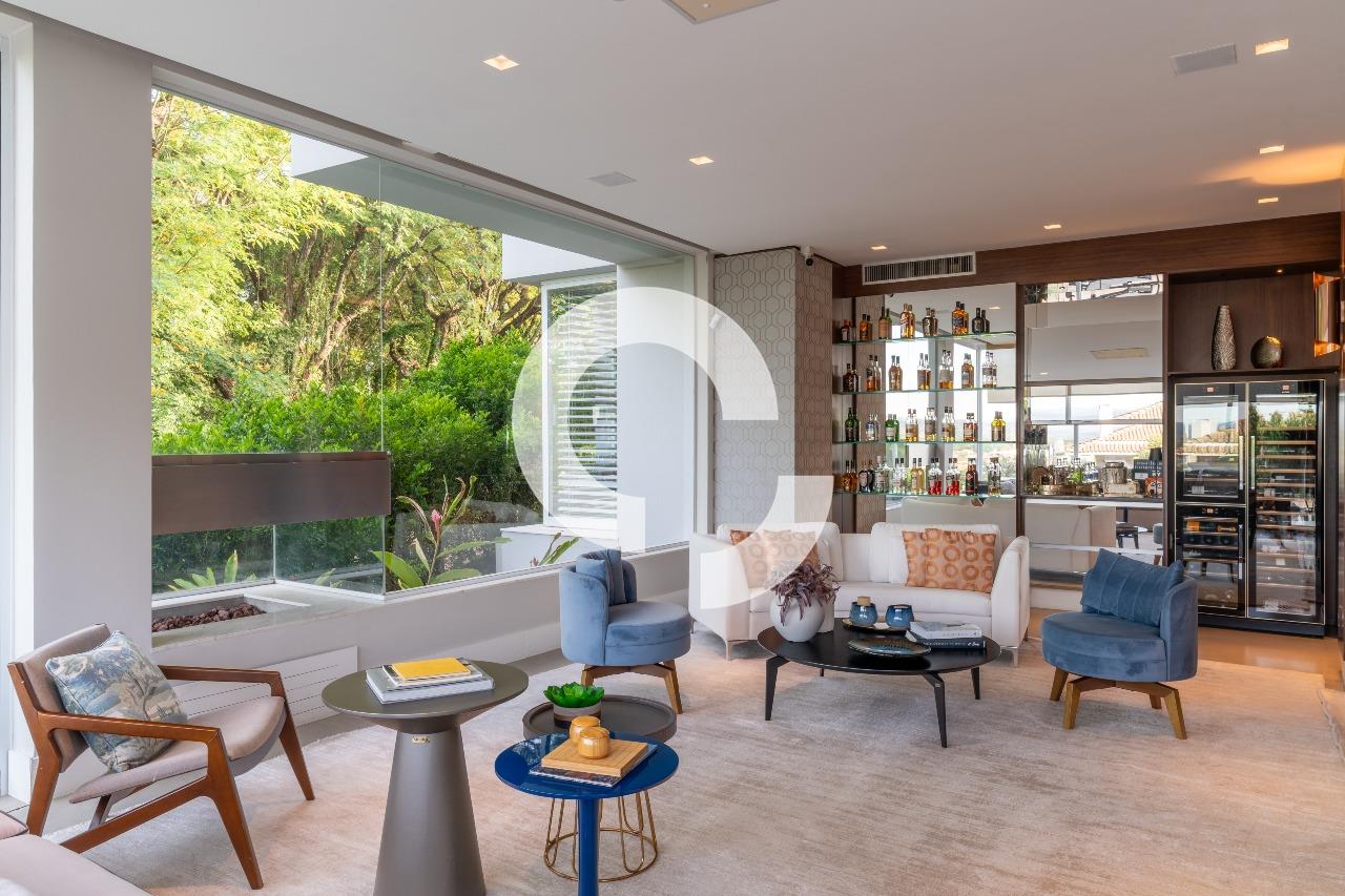 Casa em Condomínio à venda no Residencial Sainte Helene: 