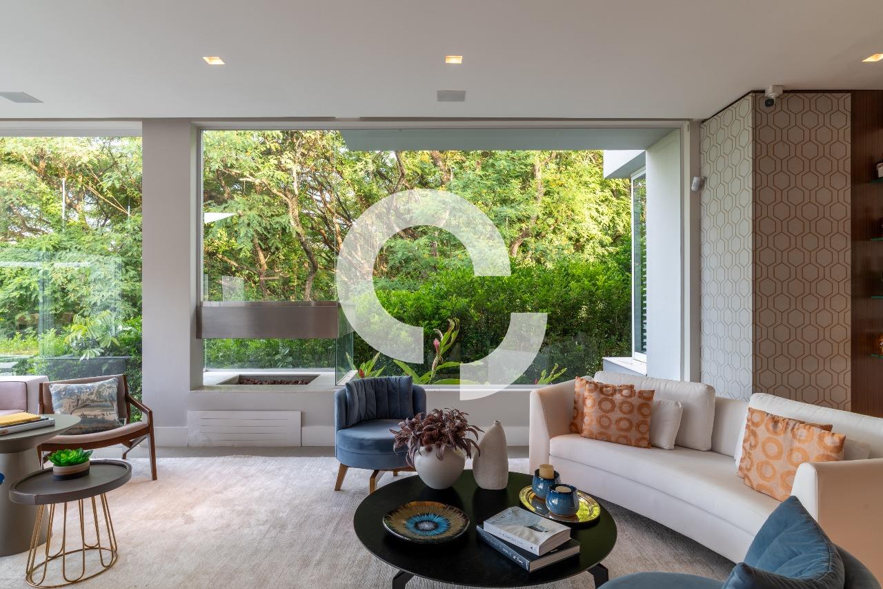 Casa em Condomínio à venda no Residencial Sainte Helene: 