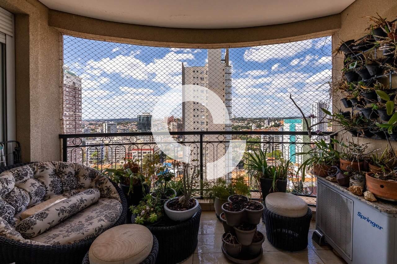 Cobertura à venda no Cambuí: 