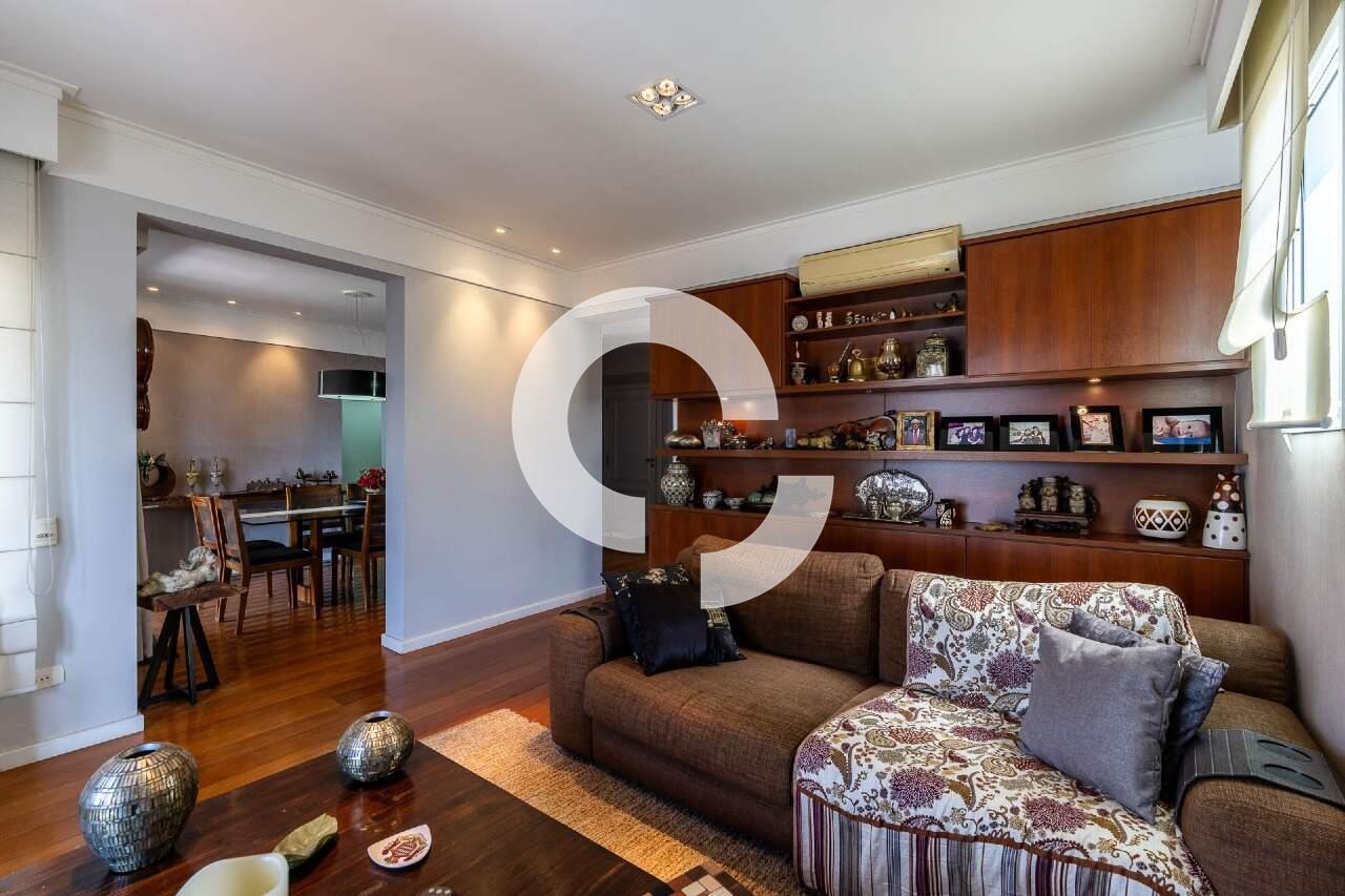 Cobertura à venda no Cambuí: 