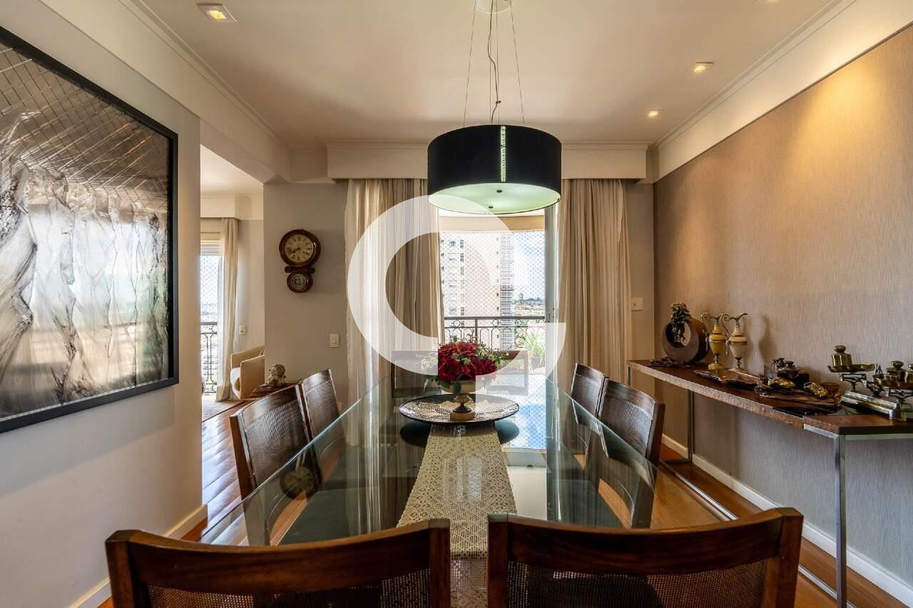 Cobertura à venda no Cambuí: 