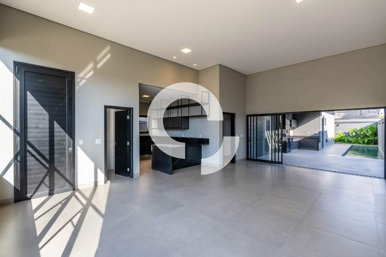 Casa em Condomínio à venda no Swiss Park: 