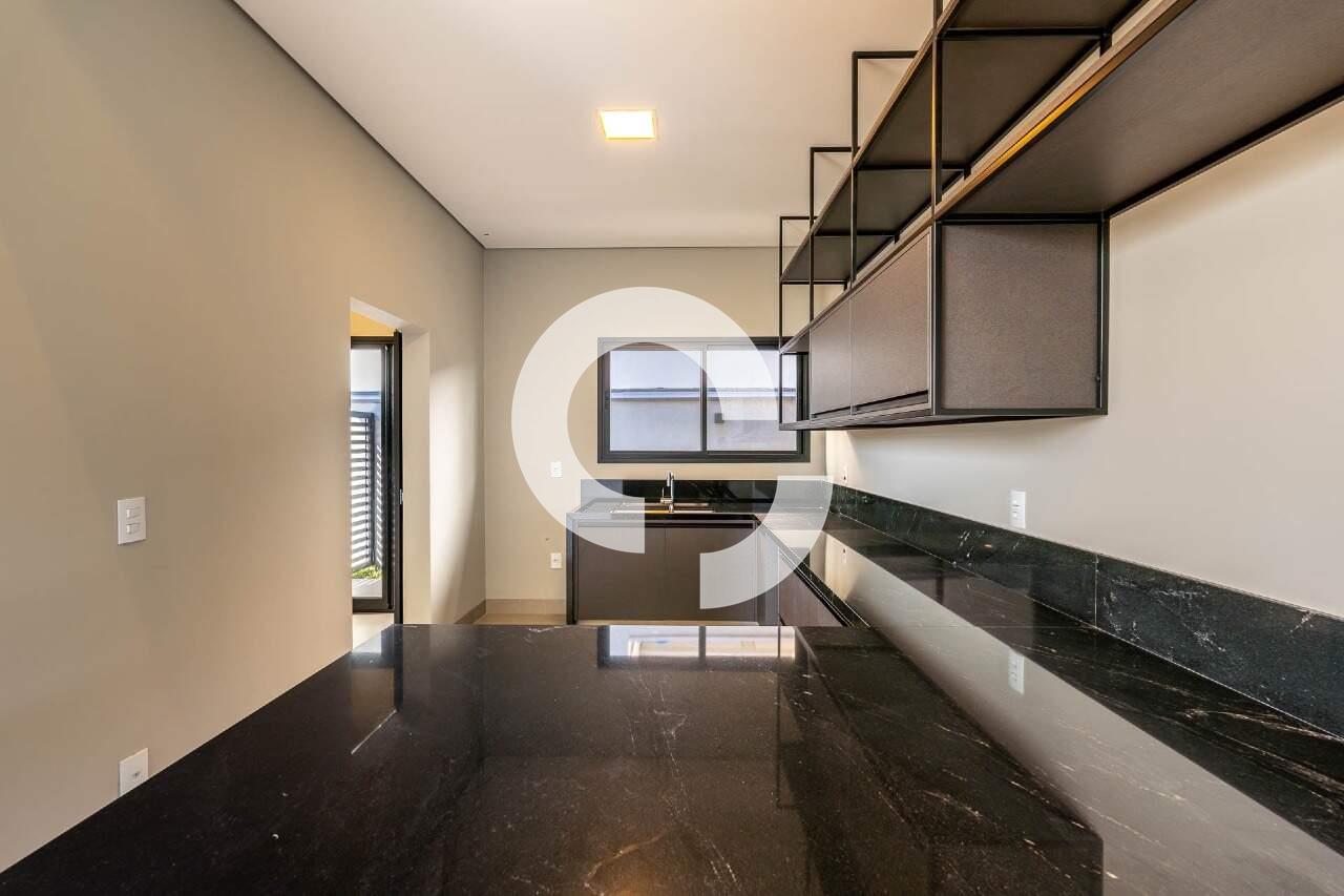 Casa em Condomínio à venda no Swiss Park: 