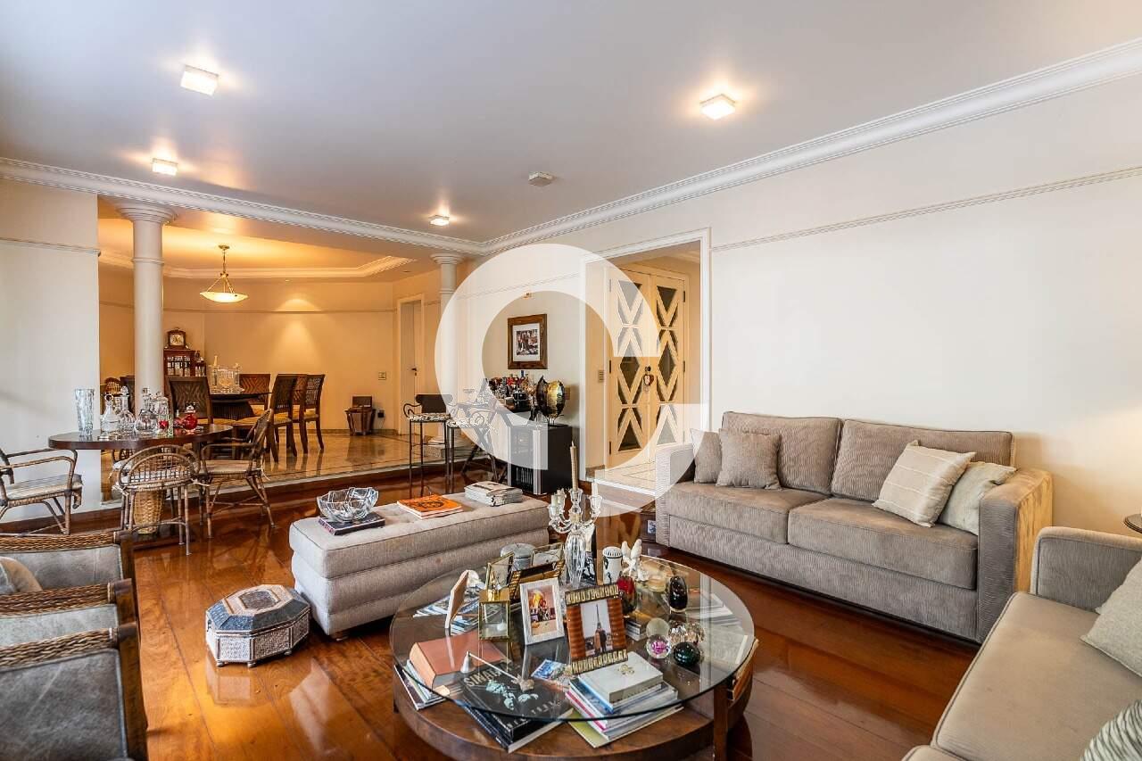 Apartamento à venda no Cambuí: 