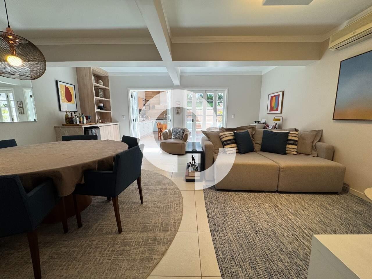 Casa em Condomínio à venda no Jardim Santa Marcelina: 