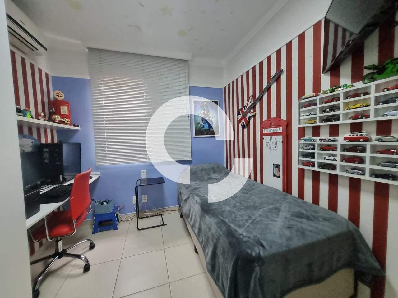 Casa em Condomínio à venda no Parque Taquaral: 