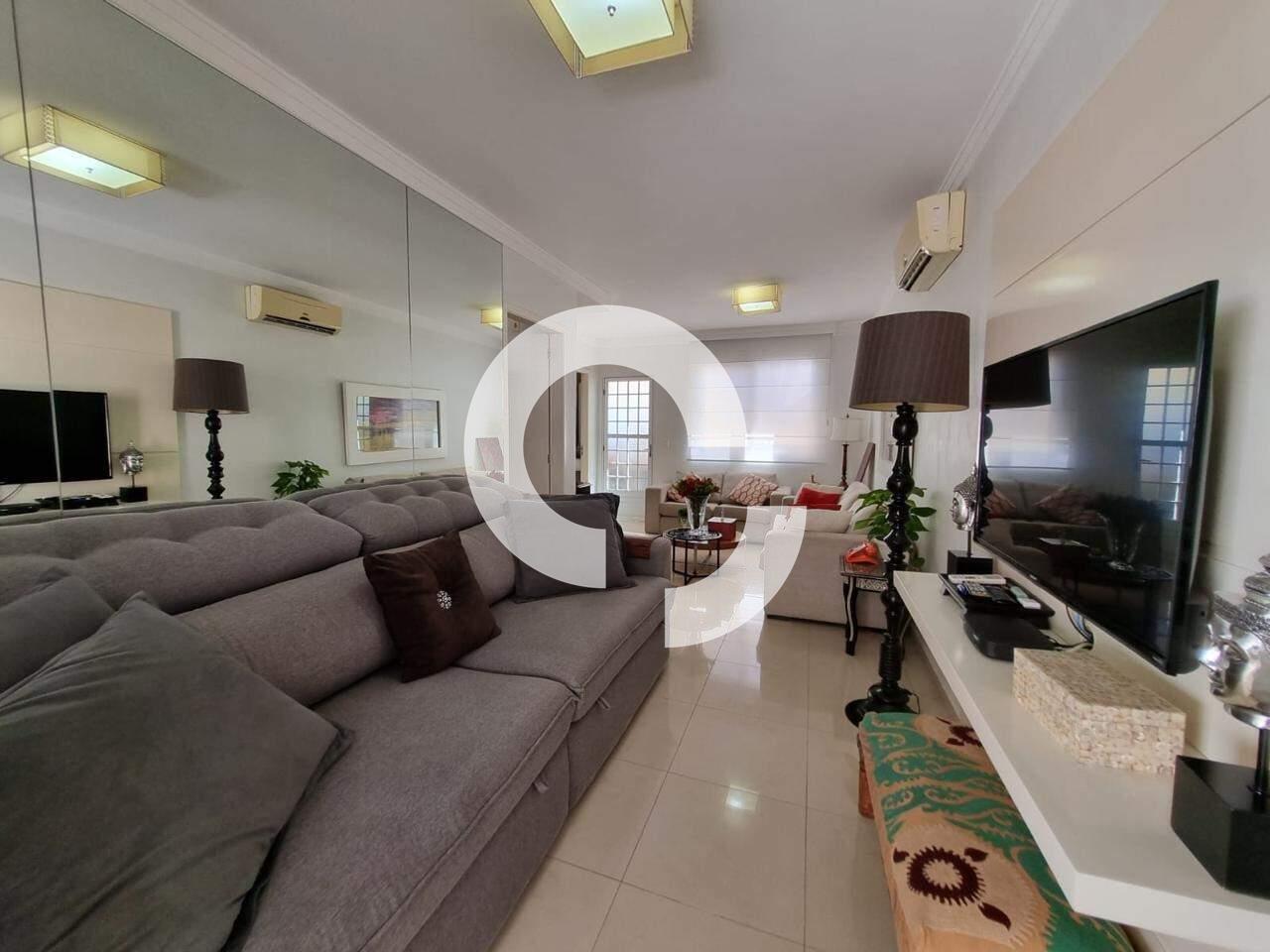 Casa em Condomínio à venda no Parque Taquaral: 