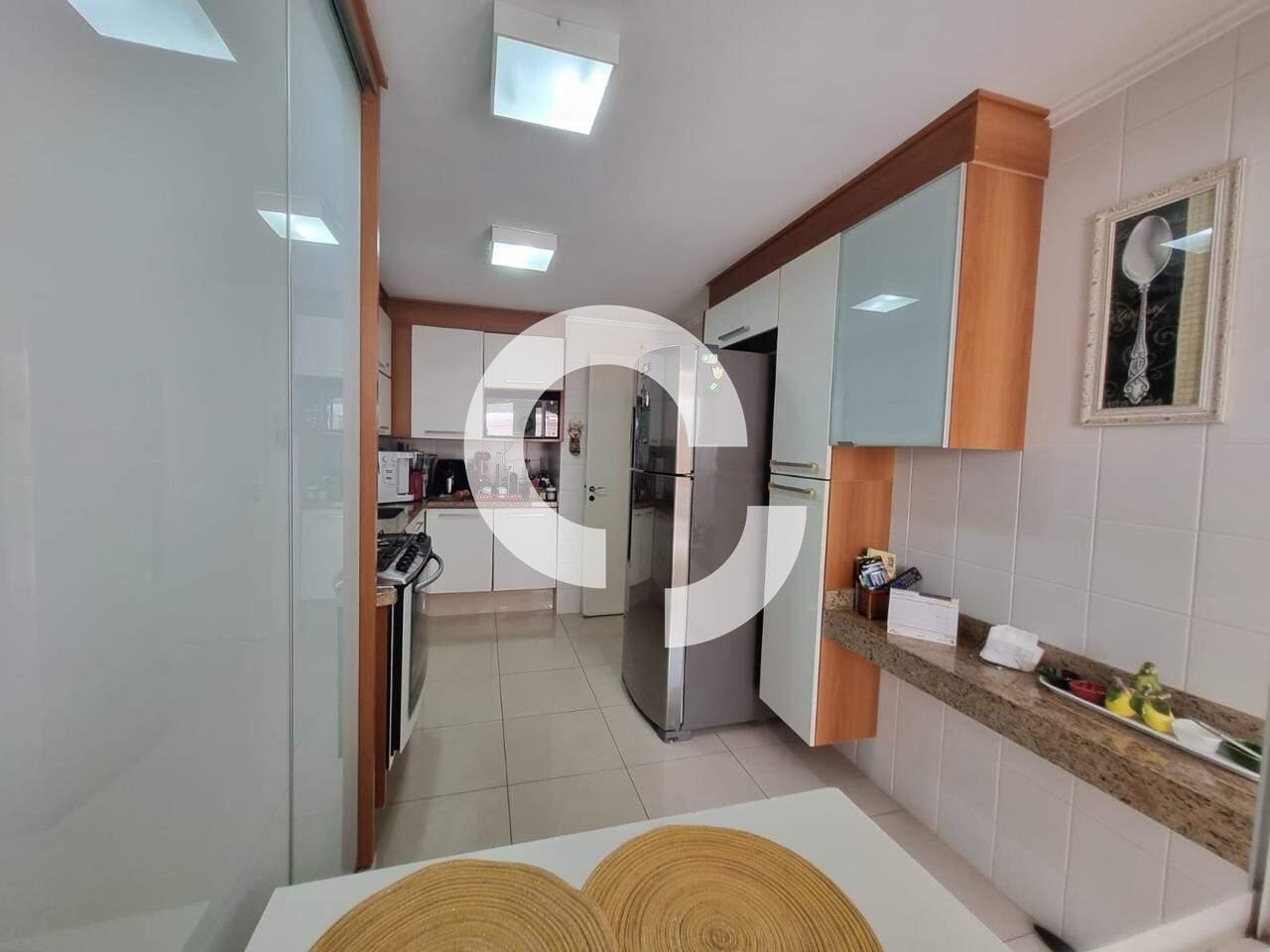 Casa em Condomínio à venda no Parque Taquaral: 