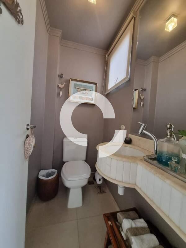 Casa em Condomínio à venda no Parque Taquaral: 