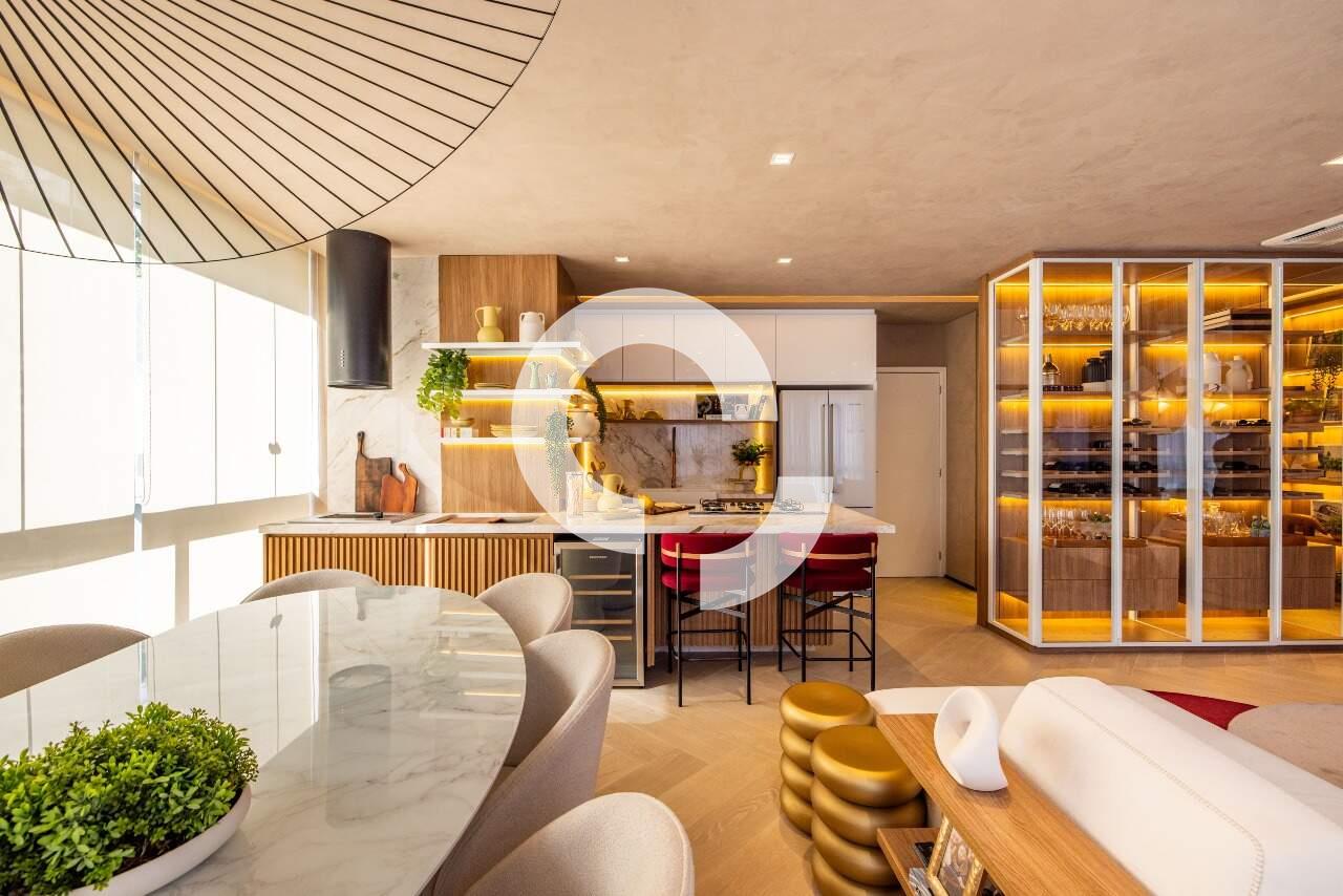 Apartamento à venda no Cambuí: 