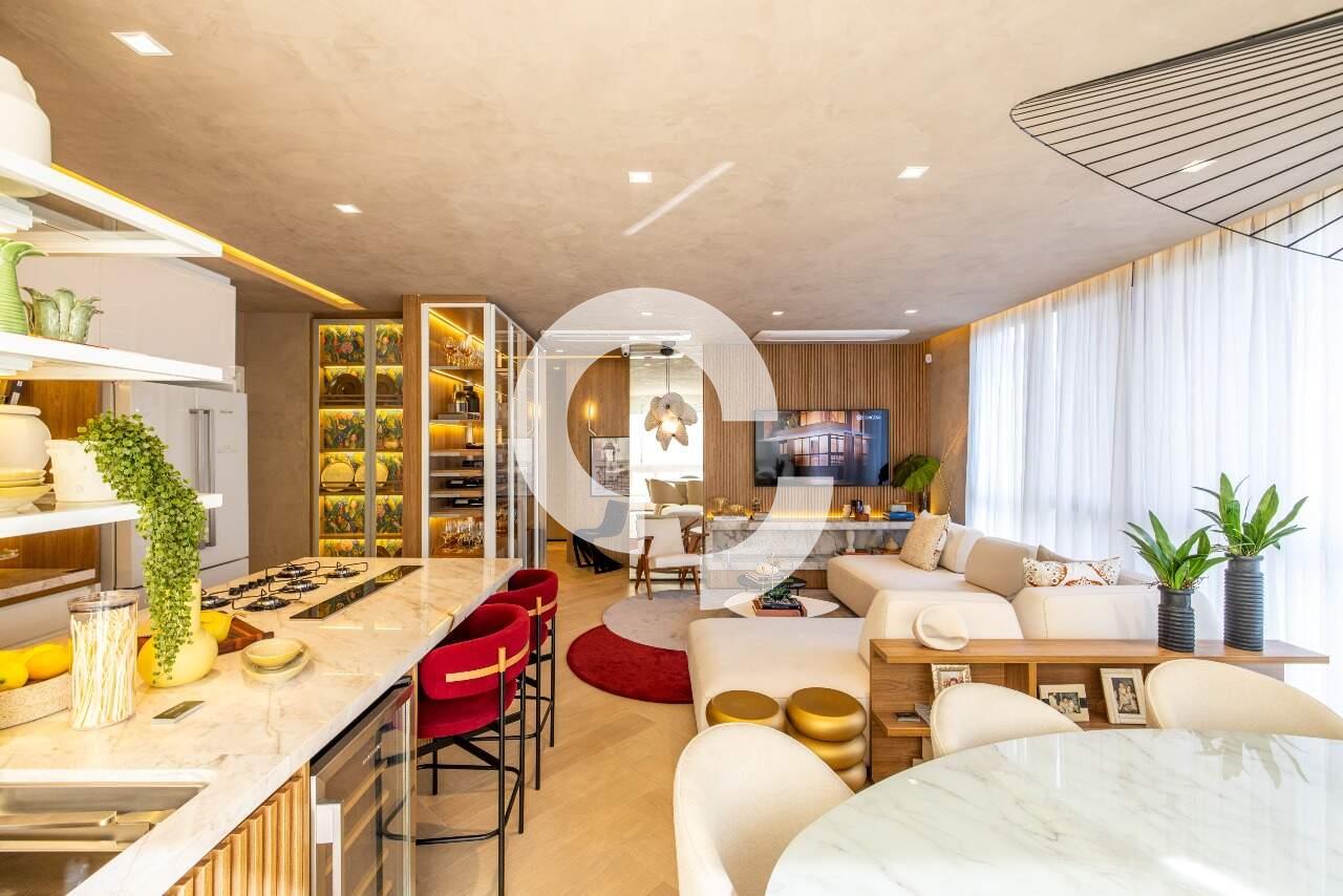 Apartamento à venda no Cambuí: 