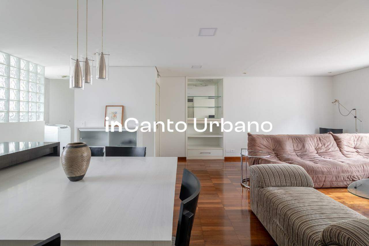 Apartamento à venda no Paraíso: 