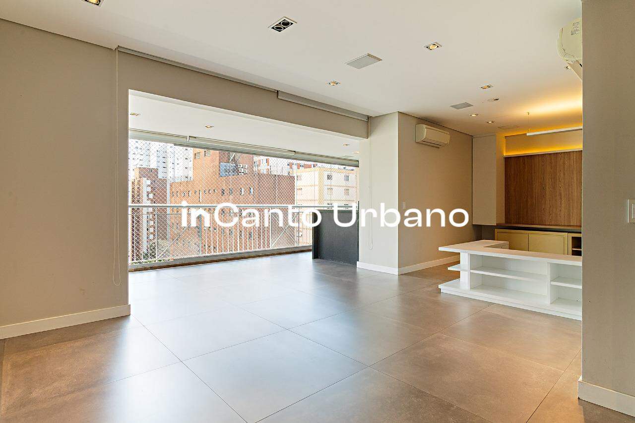 Apartamento à venda no Paraíso: 