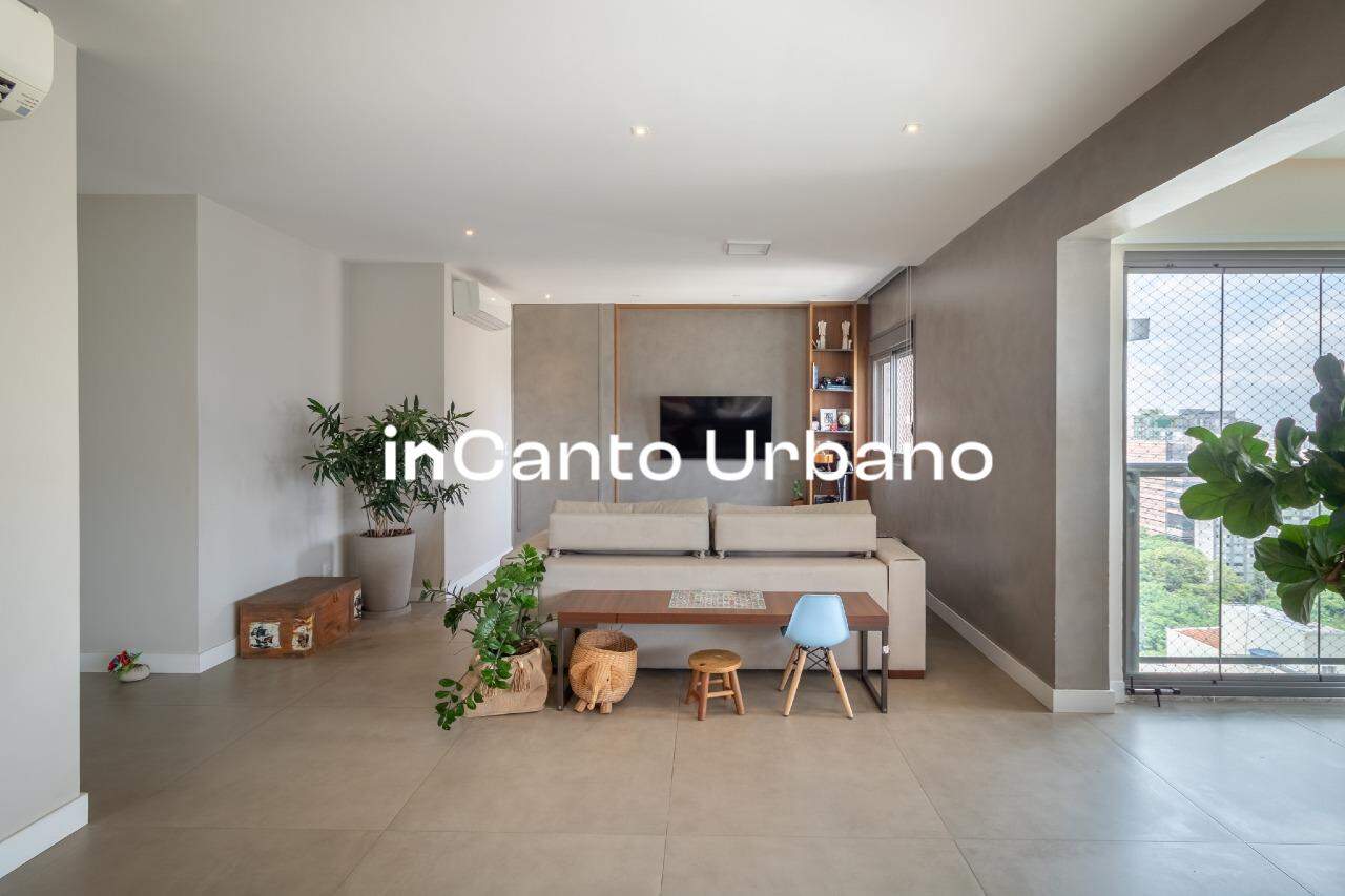 Apartamento à venda no Paraíso: 
