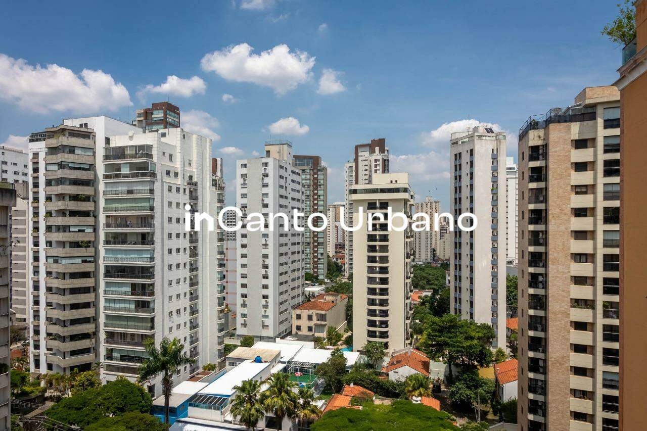 Apartamento à venda no Paraíso: 