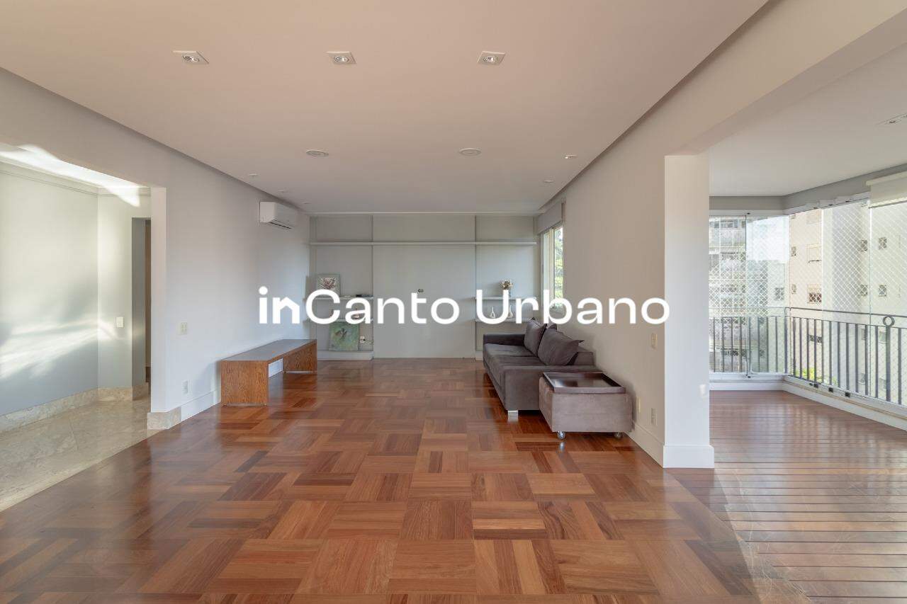 Apartamento à venda no Paraíso: 
