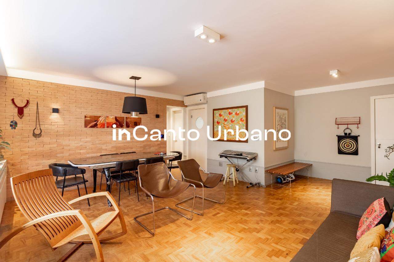 Apartamento à venda no Paraíso: 