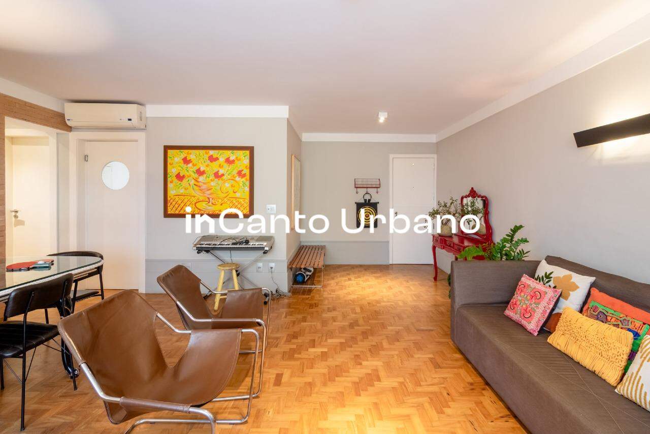 Apartamento à venda no Paraíso: 