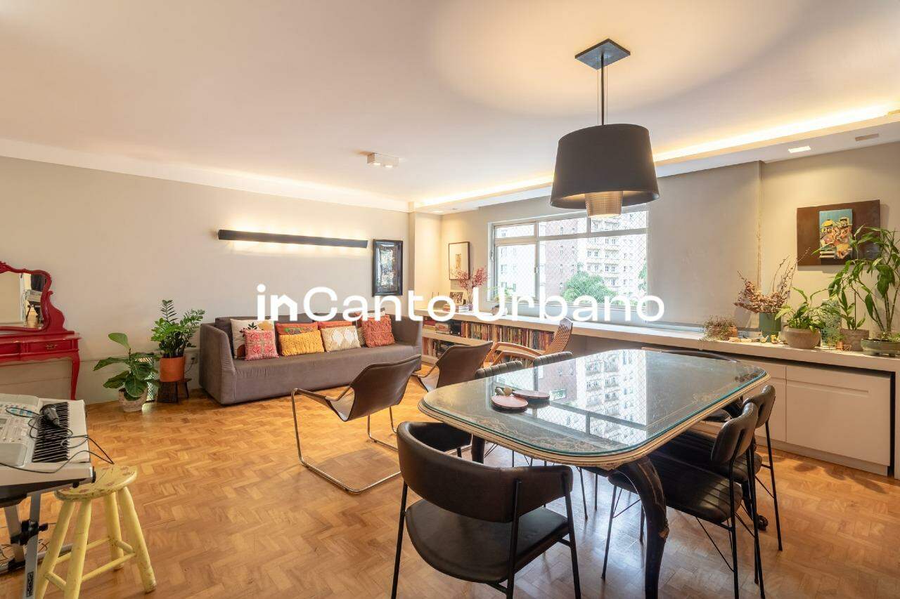 Apartamento à venda no Paraíso: 