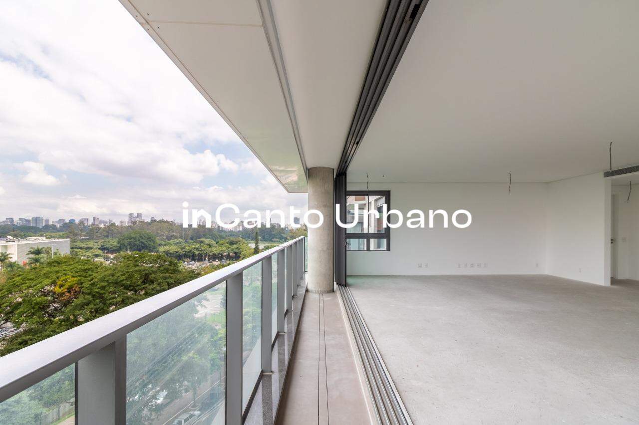 Apartamento à venda no Paraíso: 
