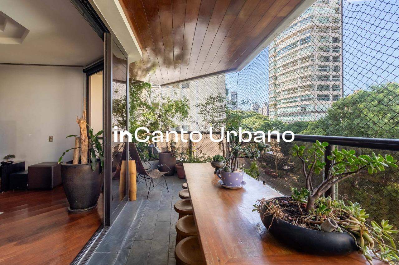 Apartamento à venda no Paraíso: 