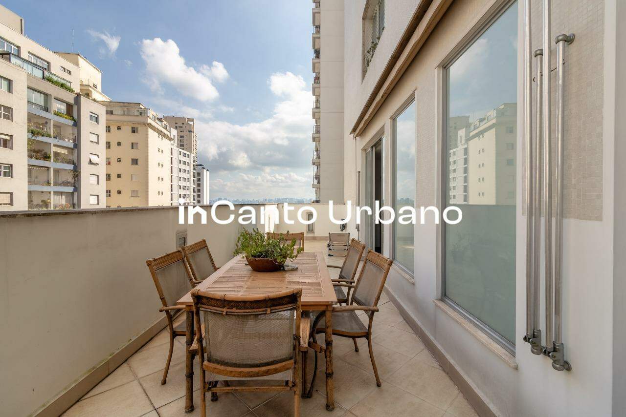 Apartamento à venda no Paraíso: 