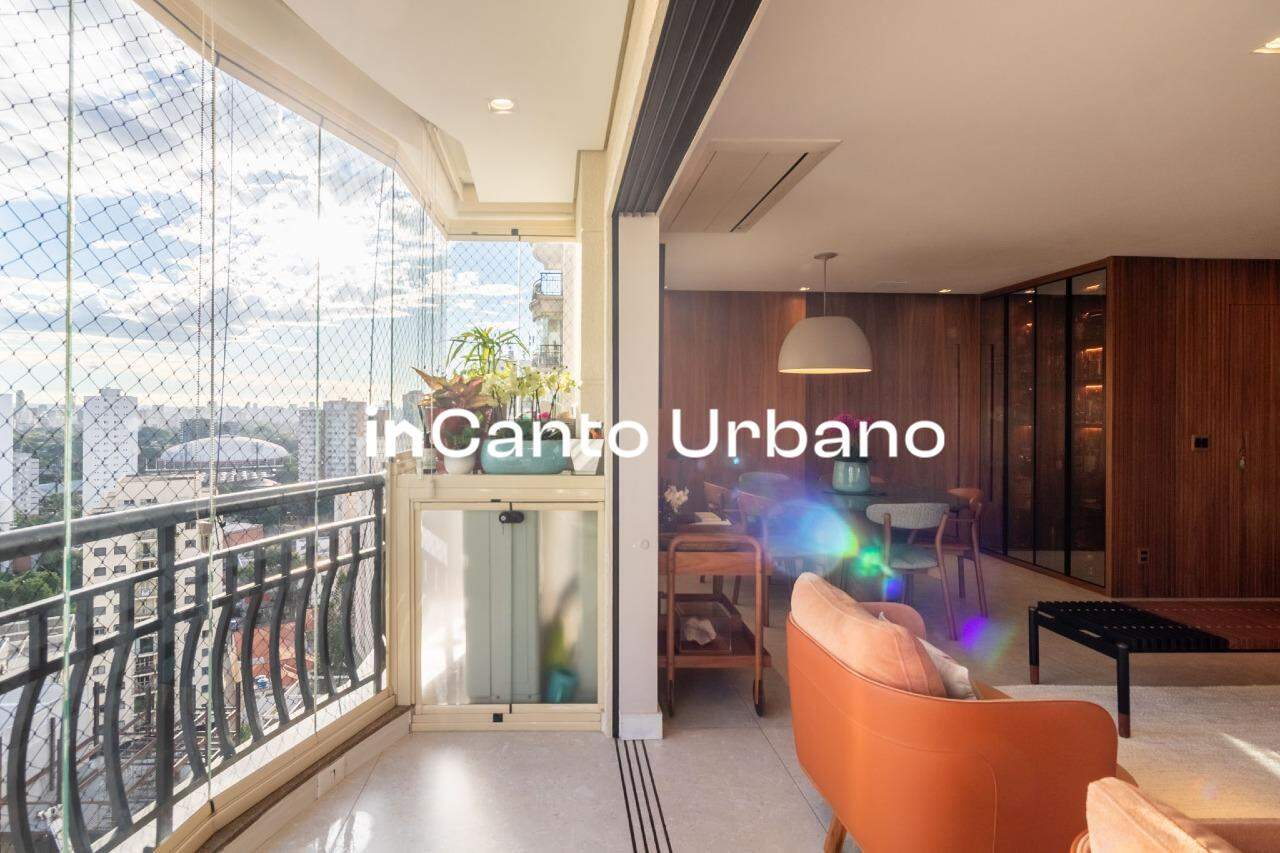 Apartamento à venda no Paraíso: 