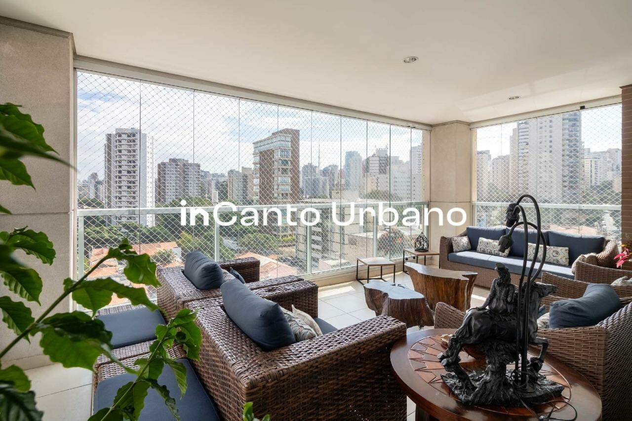 Apartamento à venda no Paraíso: 