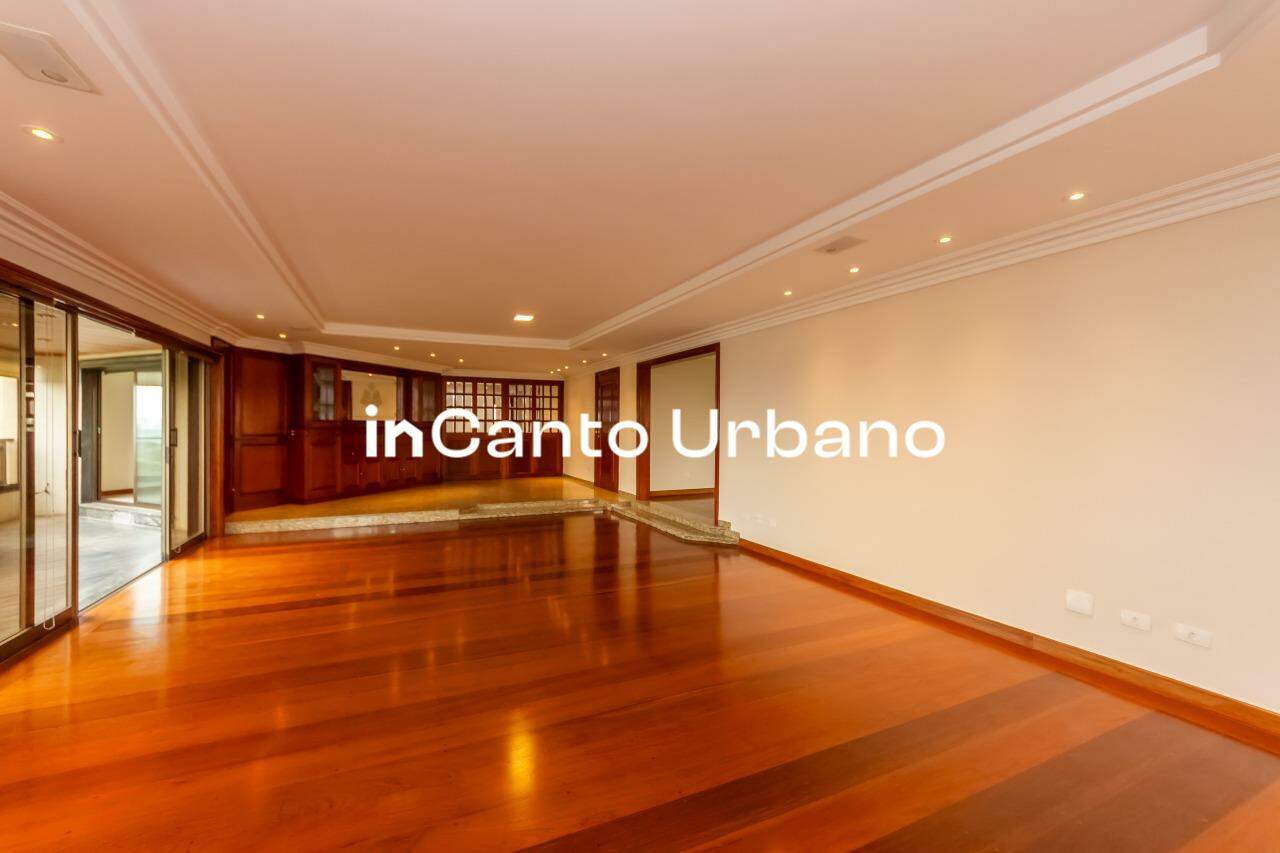 Apartamento à venda no Paraíso: 