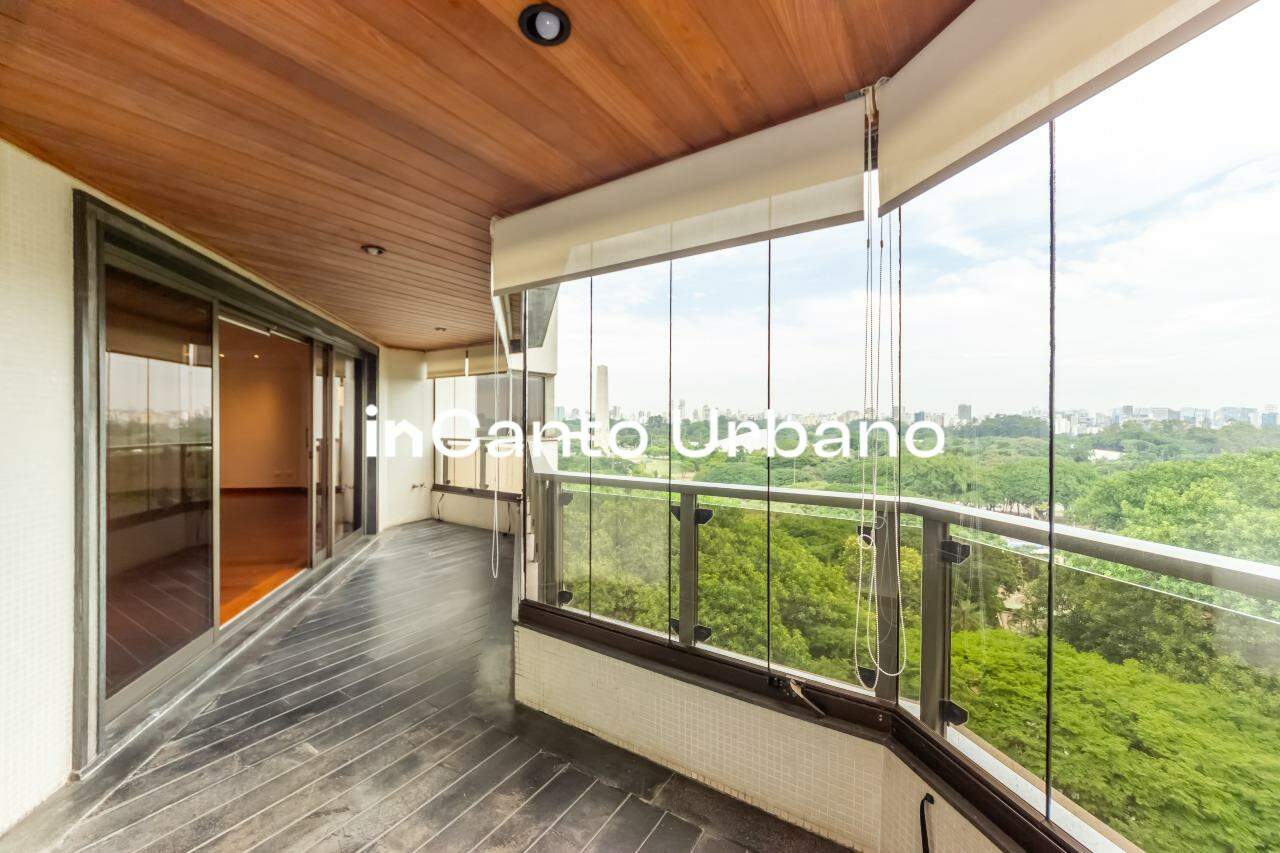Apartamento à venda no Paraíso: 