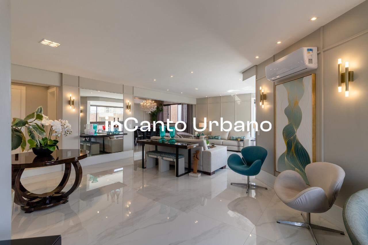 Apartamento à venda no Paraíso: 