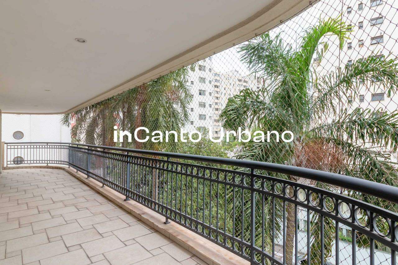 Apartamento à venda no Paraíso: 