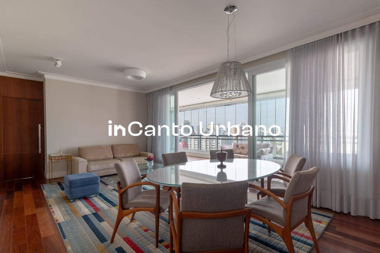 Apartamento à venda no Paraíso: 