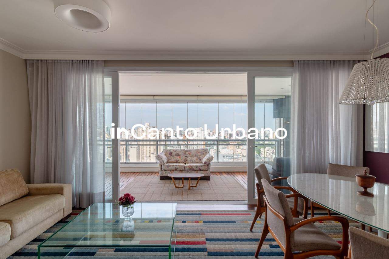 Apartamento à venda no Paraíso: 