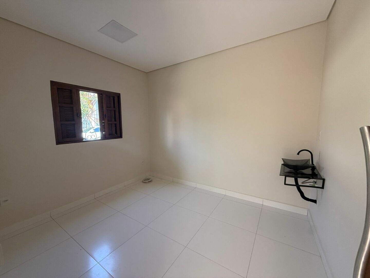 Sala para aluguel no Centro: 