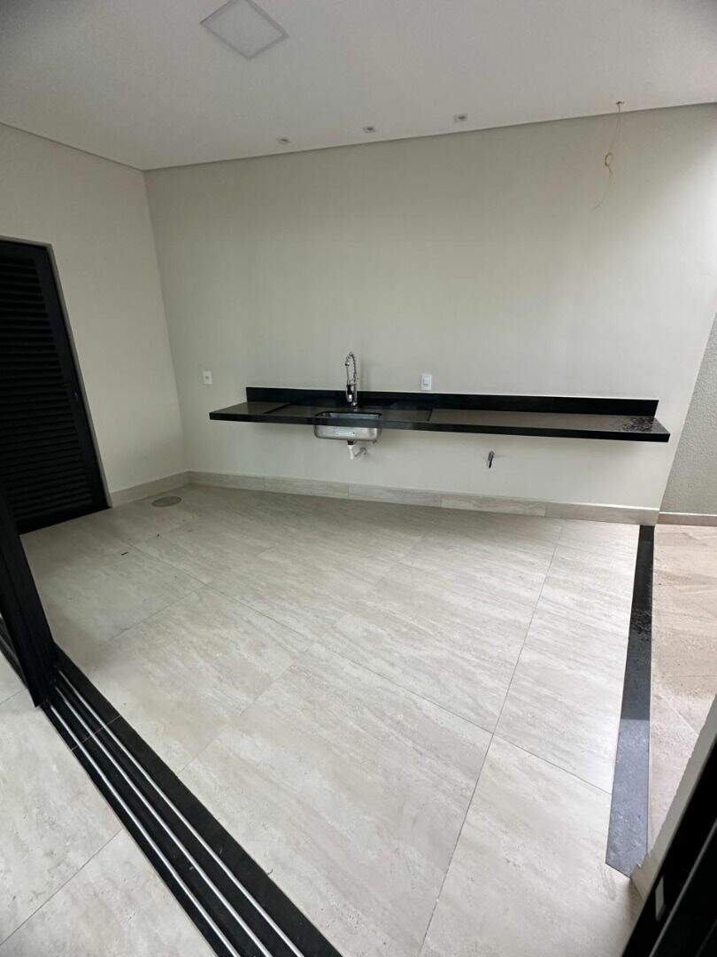 Casa à venda no Jardins do Império: 