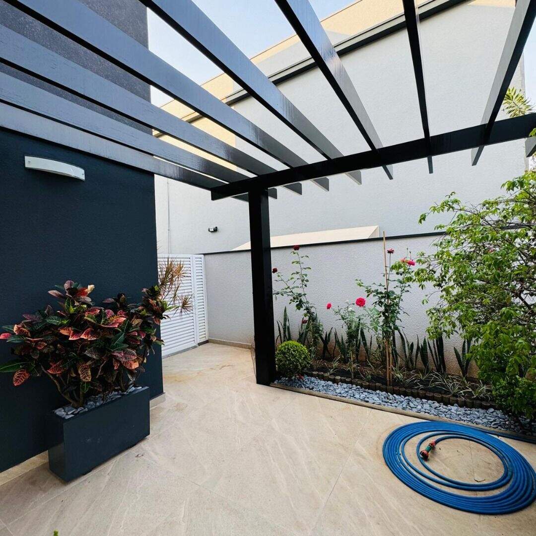 Sobrado à venda no Jardim Residencial Helvétia Park III: 