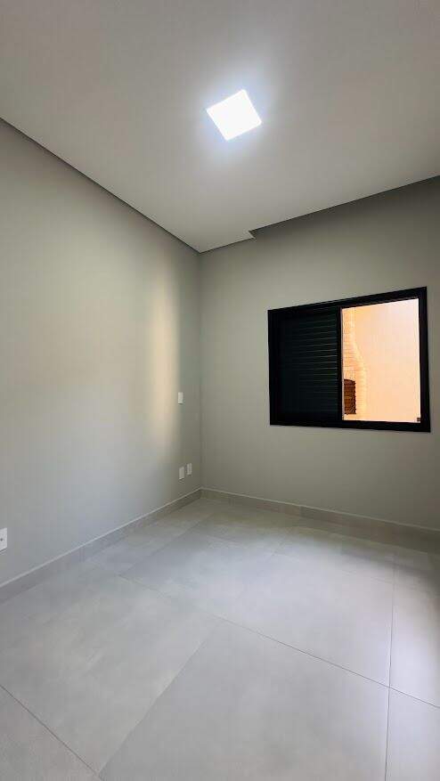 Casa à venda no Jardim Bom Sucesso: 