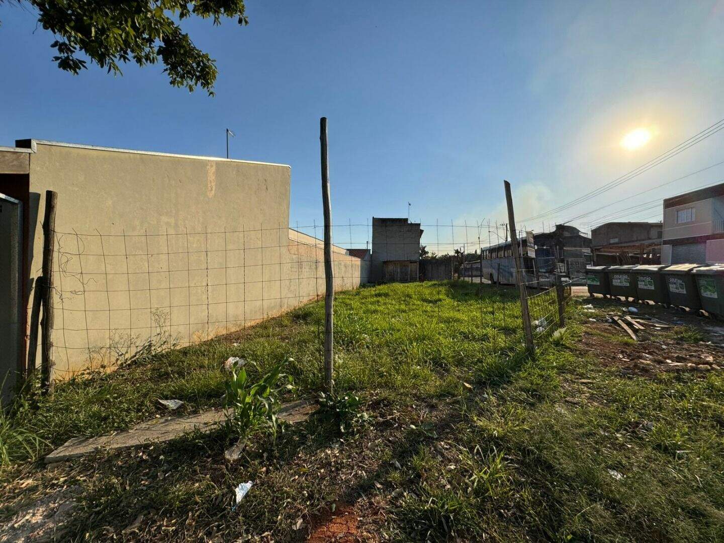 Terreno à venda no Jardim Nair Maria: 