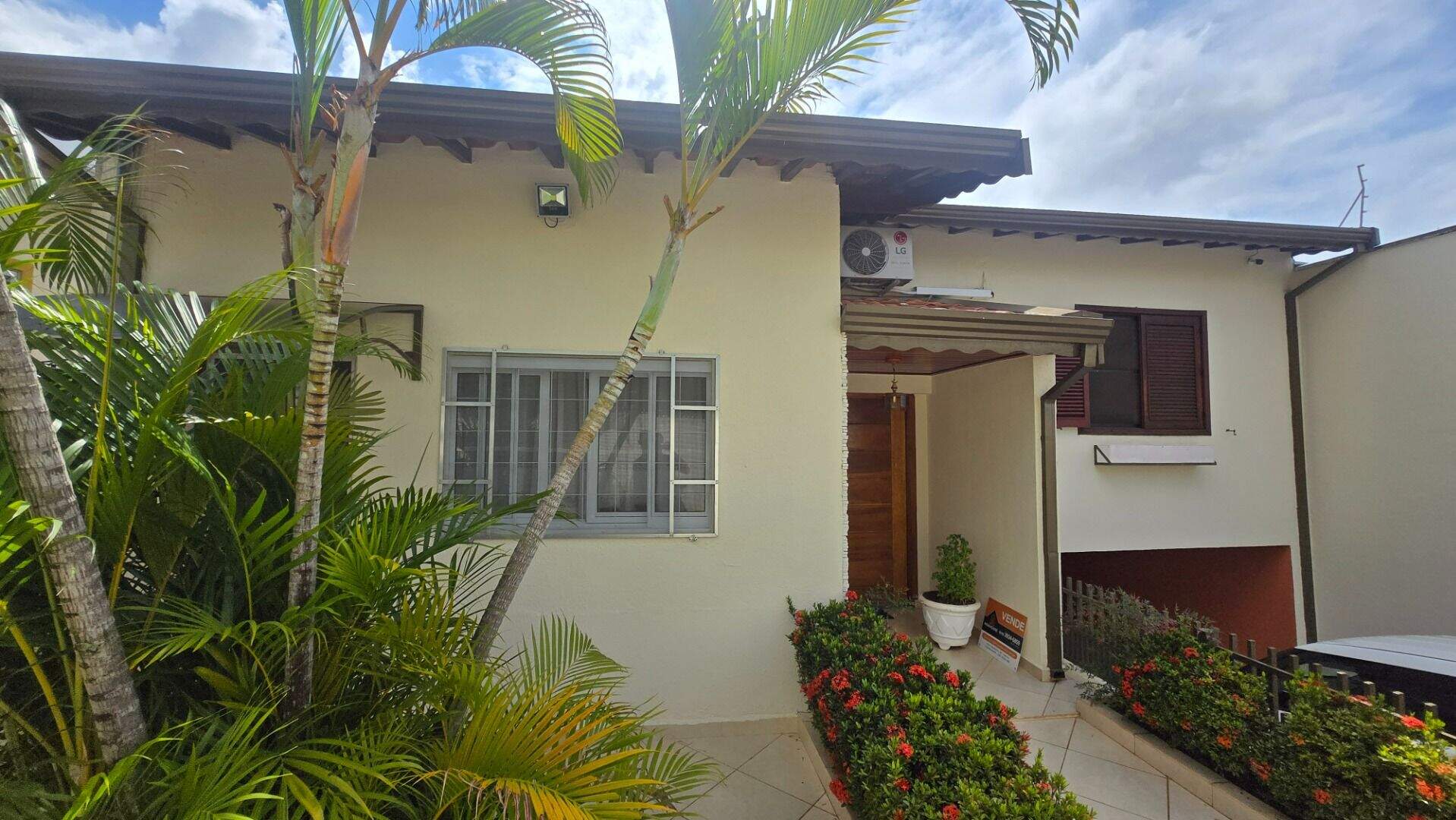 Casa à venda no Jardim Moacyr Arruda: 