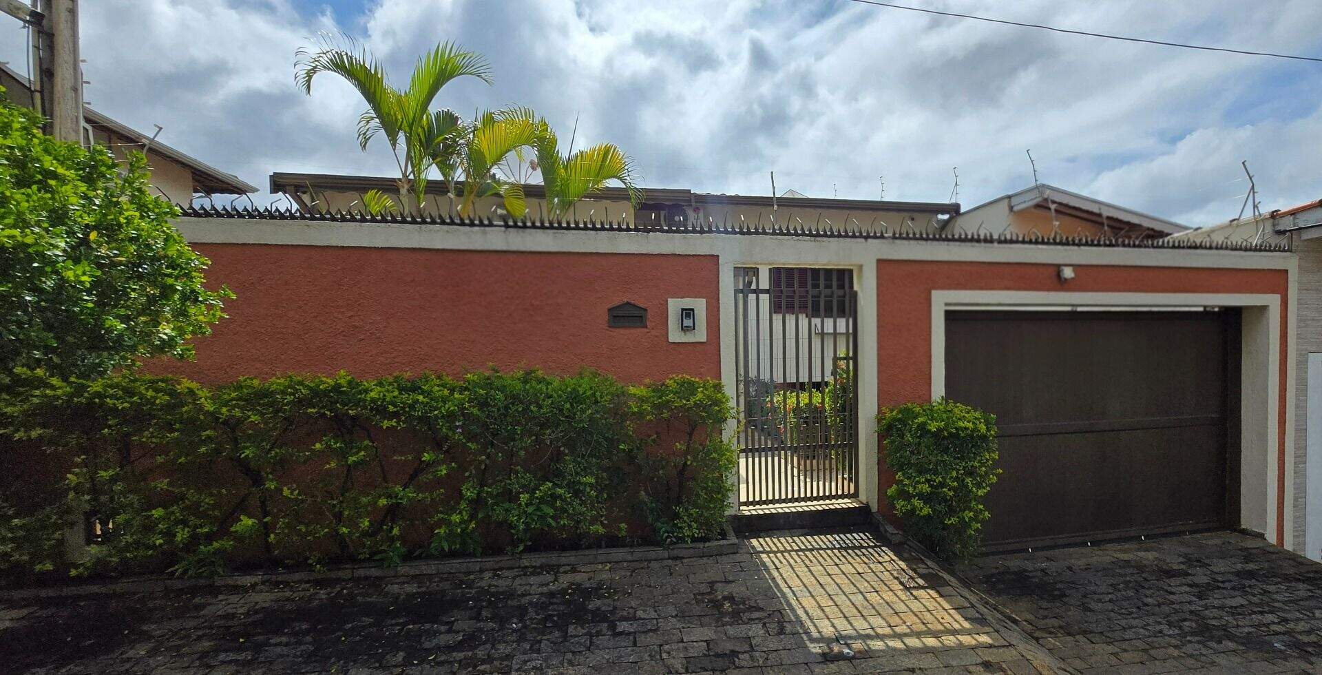 Casa à venda no Jardim Moacyr Arruda: 