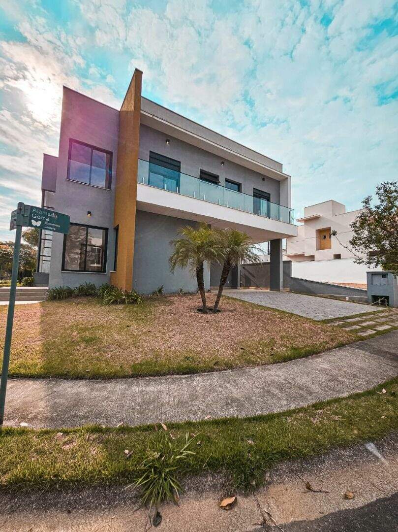 Sobrado à venda no Jardim Residencial Santa Clara: 
