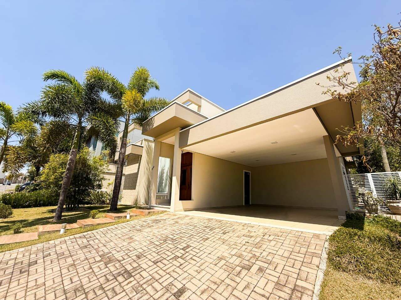 Casa à venda no Jardim Maison du Parc: 