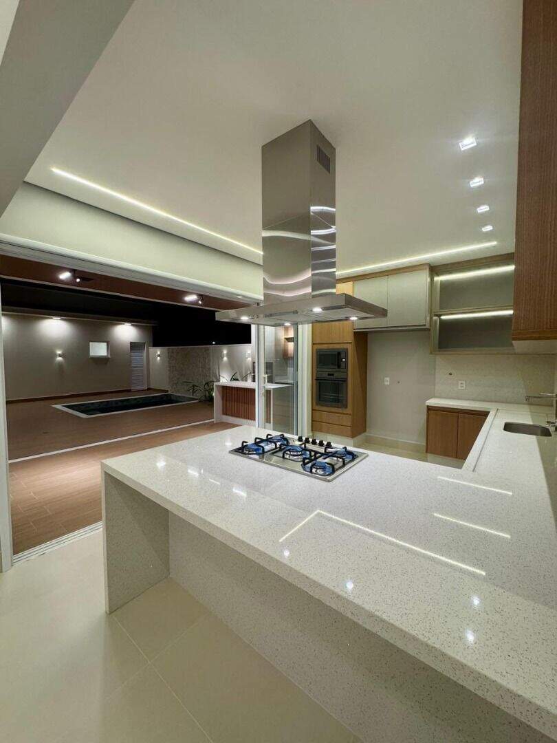 Casa à venda no Jardim Esplanada: 