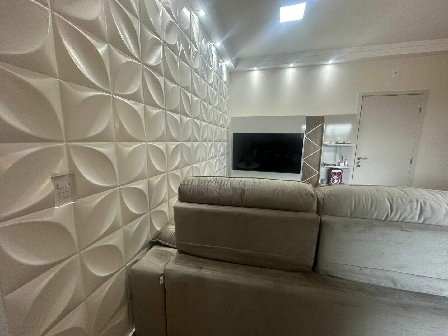 Apartamento à venda no Jardim Sevilha: 